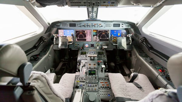Airplane cockpit
