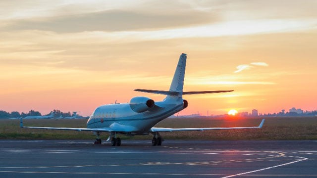 Part 5 SMS - Plane on Runway